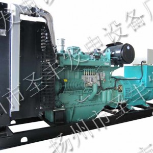 無動200KW柴油發(fā)電機(jī)組