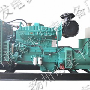 重慶康明斯動力配套200千瓦柴油發(fā)電機(jī)組NTA855-G1