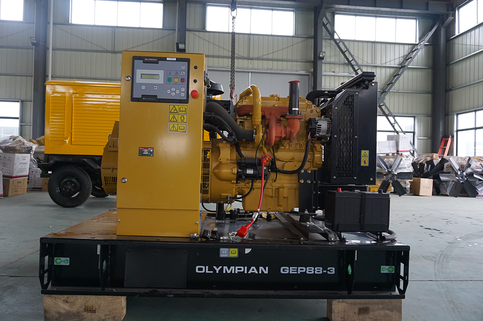 1104A-44TG2珀金斯75KW柴油發電機組報價